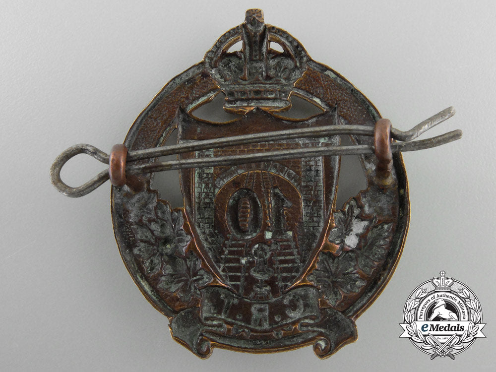 a_first_war_canadian_railway_troops10_th_battalion_cap_badge_a_2907