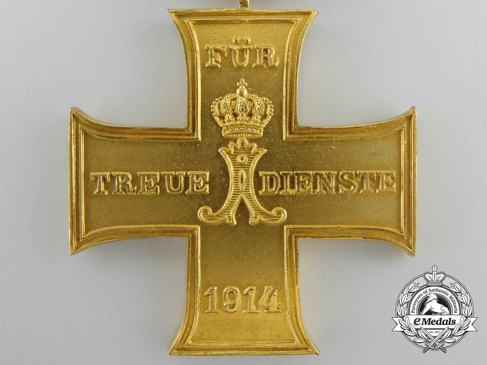 a1914_lippe-_schaumburg_loyal_service_cross_with_case;_non_combatant_version_a_4167