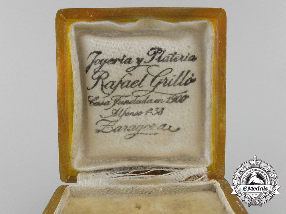 spain,_kingdom._a_miniature_red_cross_supreme_assembly_star1926-1931_a_4471