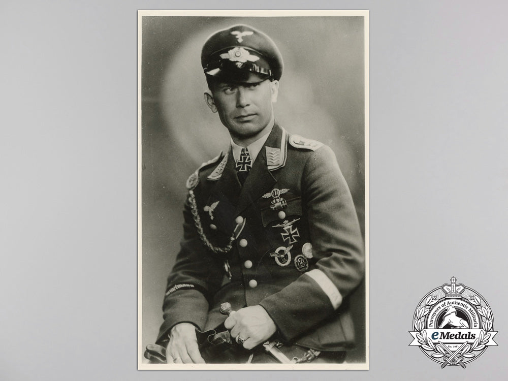 a_signed_knight's_cross_recipient's_photograph;_oberleutnant_wilhelm_joswig,_a_5063_1