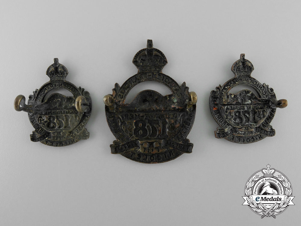 two_first_war_sets_of_canadian_should_badges_a_5082