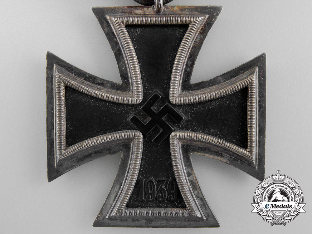 an_iron_cross_second_class1939_by_carl_forster&_graf_with_packet_a_5440