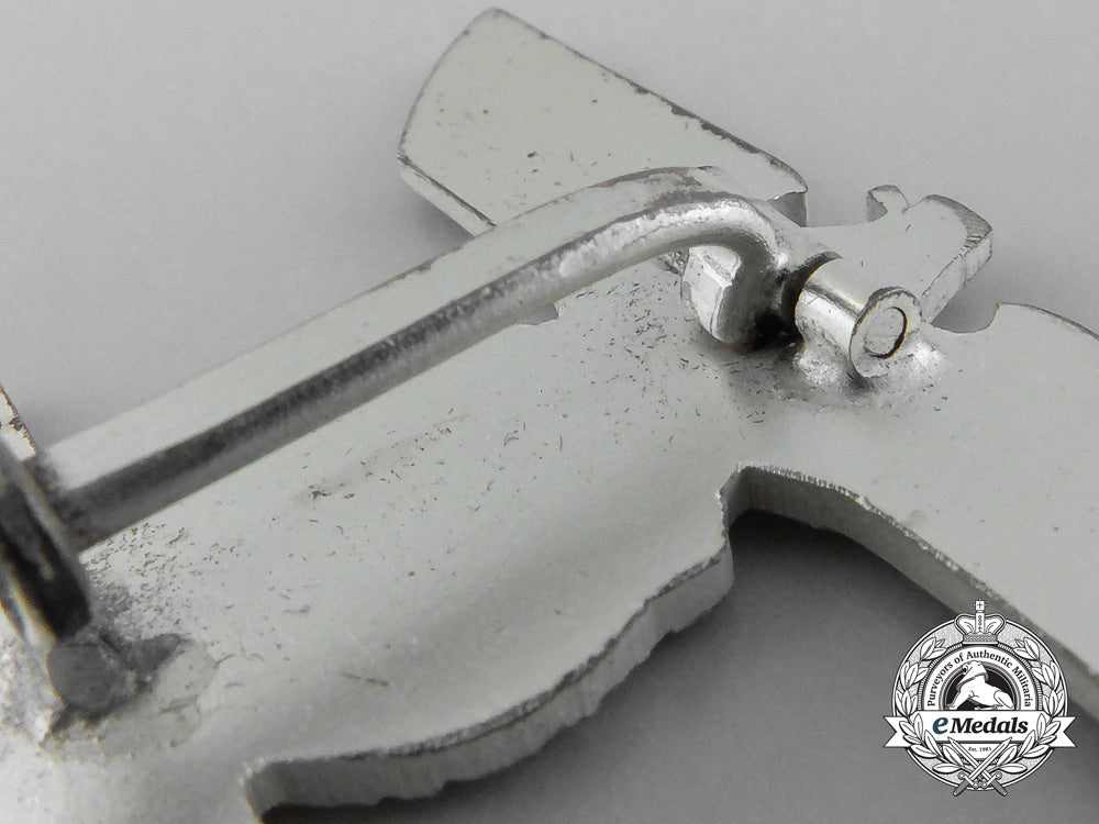 a_mint_clasp_to_the_iron_cross1939_by_b.h._mayer;1_st_class_with_case_a_6151