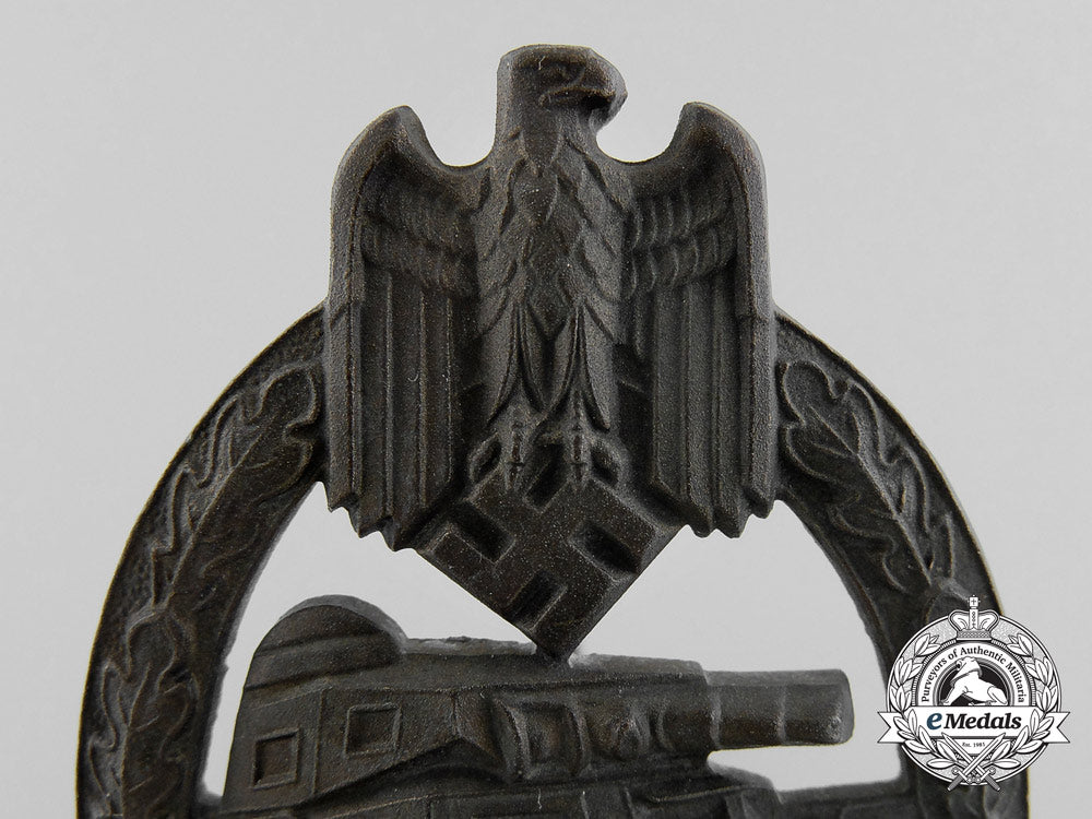 a_bronze_grade_tank_badge_by_hermann_aurich,_dresden_a_6978