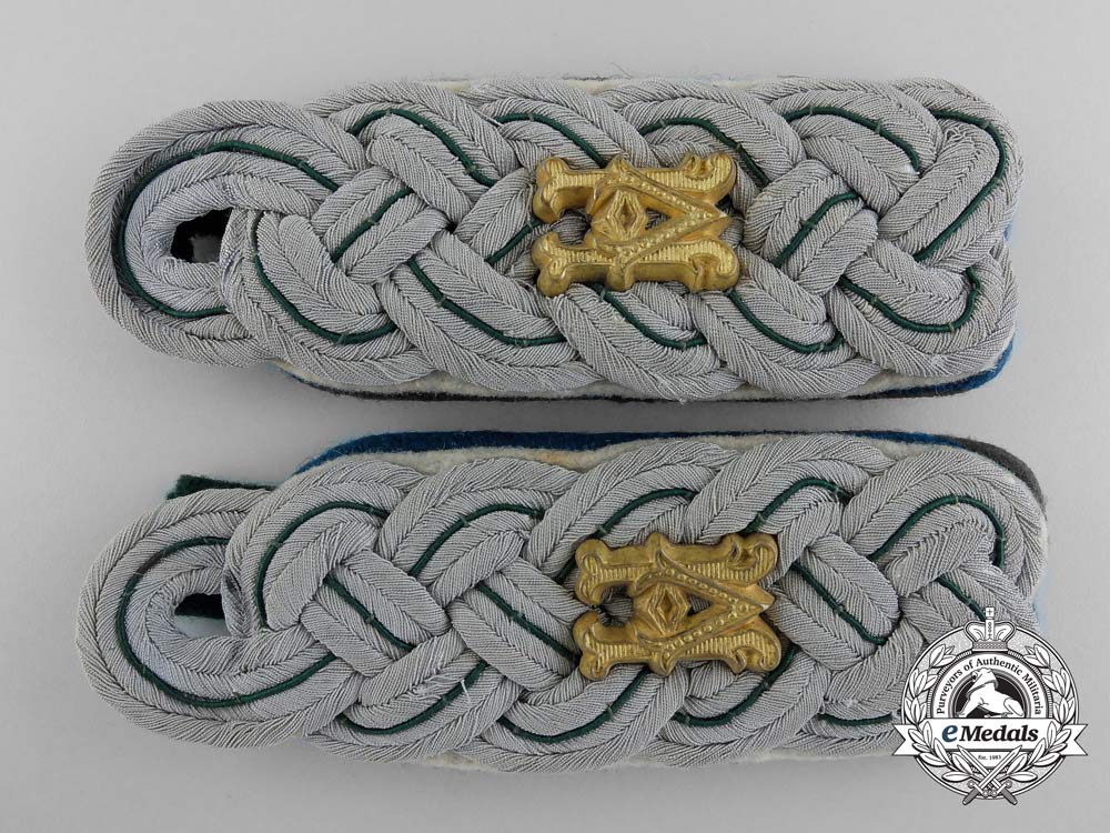 a_set_of_german_army_administration_major's_shoulder_boards_a_7993