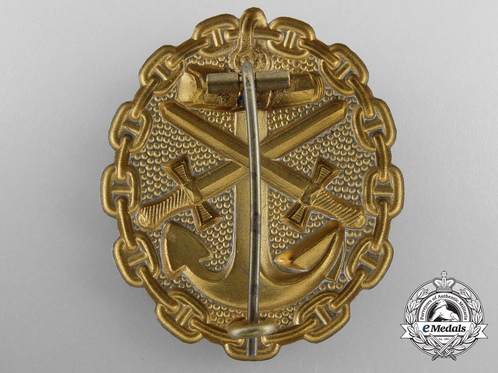 a_first_war_german_naval_wound_badge;_gold_grade_a_8446