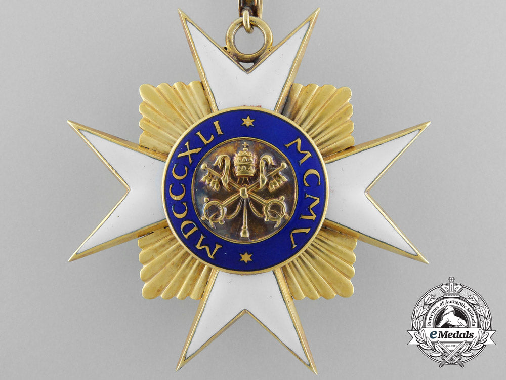 an_order_of_st._sylvester_in_gold;_commander's_cross_c.1920_a_9179