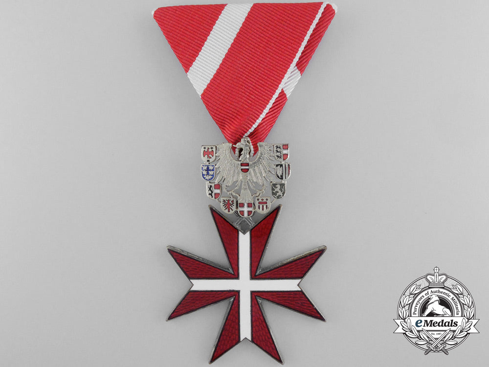 an_austrian_decoration_for_services_to_the_republic_of_austria_a_9182_1