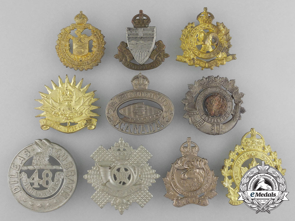 canada._ten_second_war_period_cap_badges_a_9250