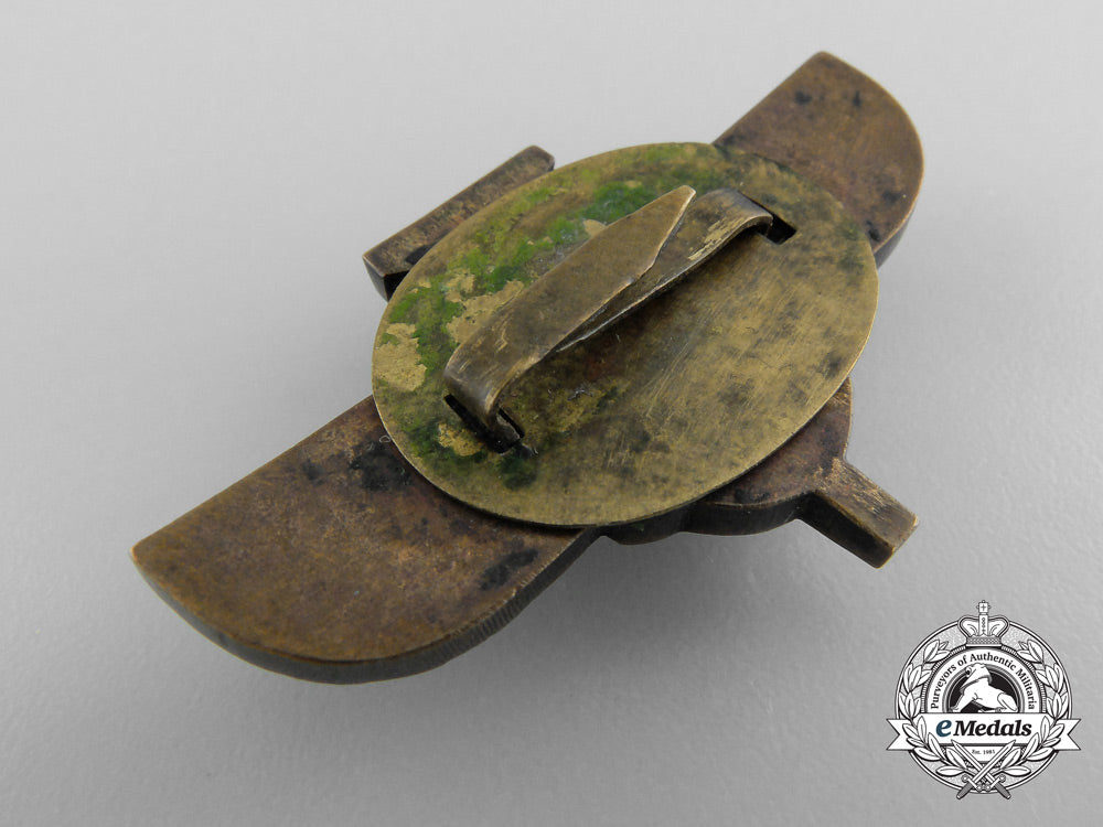 a_pre-_second_war_japanese_pilot_training_school_badge_a_9287