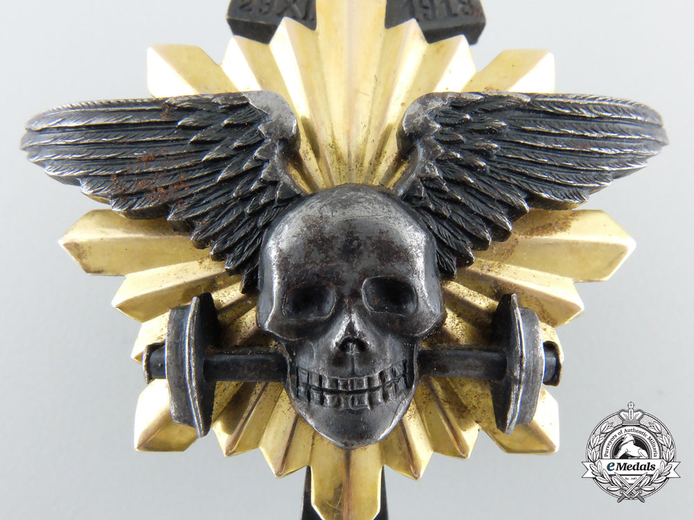 estonia._a_military_badge_of_regiment_of_armored_trains,_by_roman_tavast,_c.1939_a_930_1_1_1