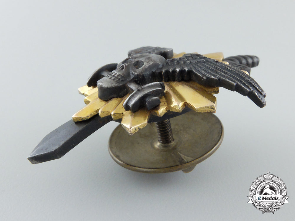 estonia._a_military_badge_of_regiment_of_armored_trains,_by_roman_tavast,_c.1939_a_934_1_1_1