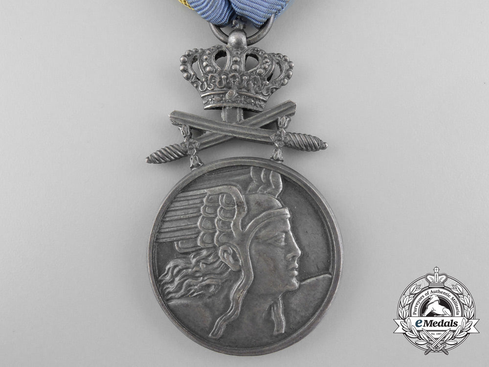 a_romanian_air_force_bravery_medal_with_crossed_swords;_silver_grade_a_9650