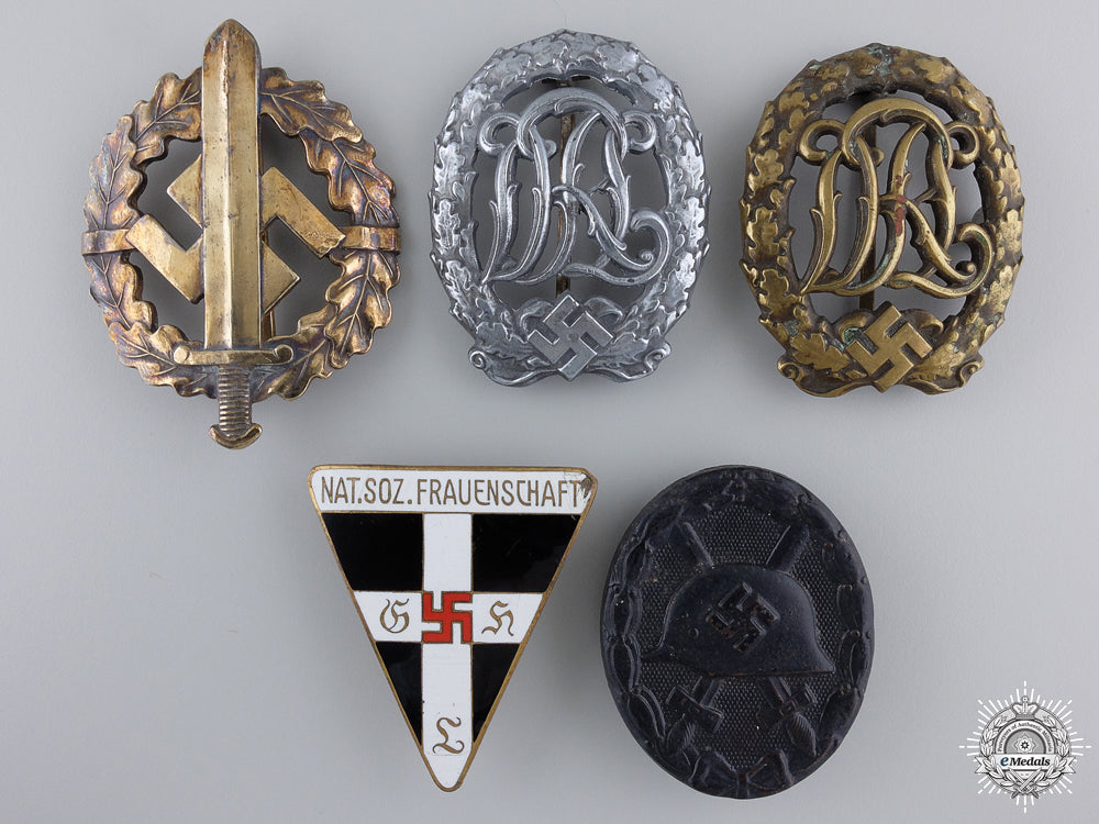 a_lot_of_five_third_reich_awards_and_badges_a__lot_of_five_t_54df76b61485e