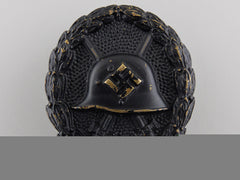 A Black Grade Legion Condor Wound Badge