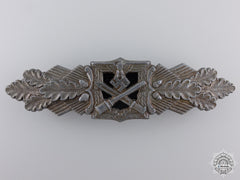 A Bronze Grade Close Combat Clasp By Funcke & Brüninghaus