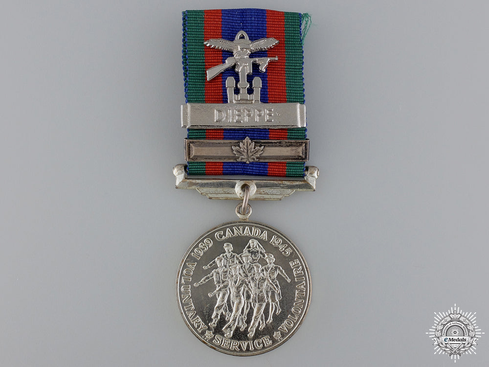 a_canadian_volunteer_service_medal_with_dieppe_clasp_a_canadian_volun_54ac195ab61b0