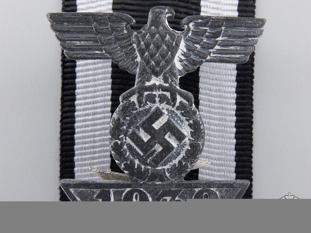 a_clasp_to_iron_cross2_nd_class1939_by_wilhelm_deumer_a_clasp_to_iron__55119f17374dc