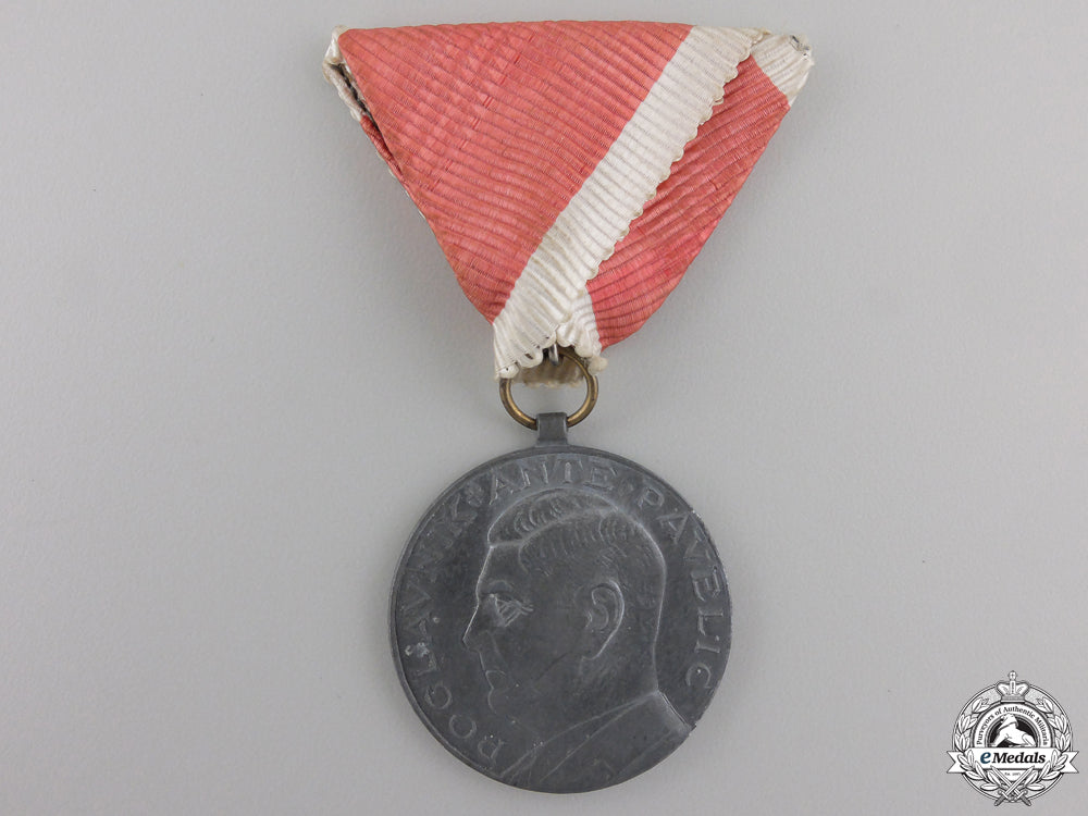 a_croatian"_ante_pavelic"_bravery_medal;_silver_grade_a_croatian___ant_5568b5a2538cd