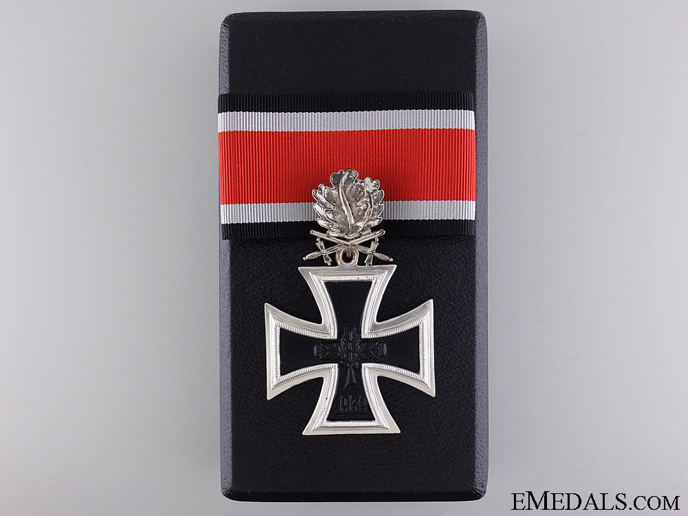 a_federal_republic_knight's_cross_of_the_iron_cross;1957_issue_a_federal_republ_543d415815790