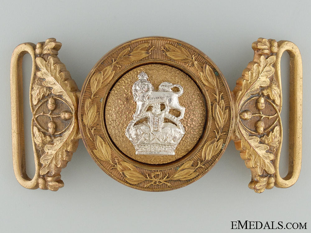 a_first_war_nursing_sister's_buckle_a_first_war_nurs_539205e375265