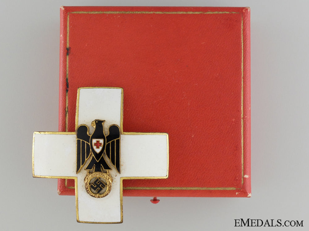 a_german_red_cross_decoration_type_iii(1937-39)_merit_cross_a_german_red_cro_5385ece89638c