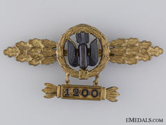 A Gold Bomber Pilot’s Clasp With 1200 Hanger By M. Kunststoff, Gablonz