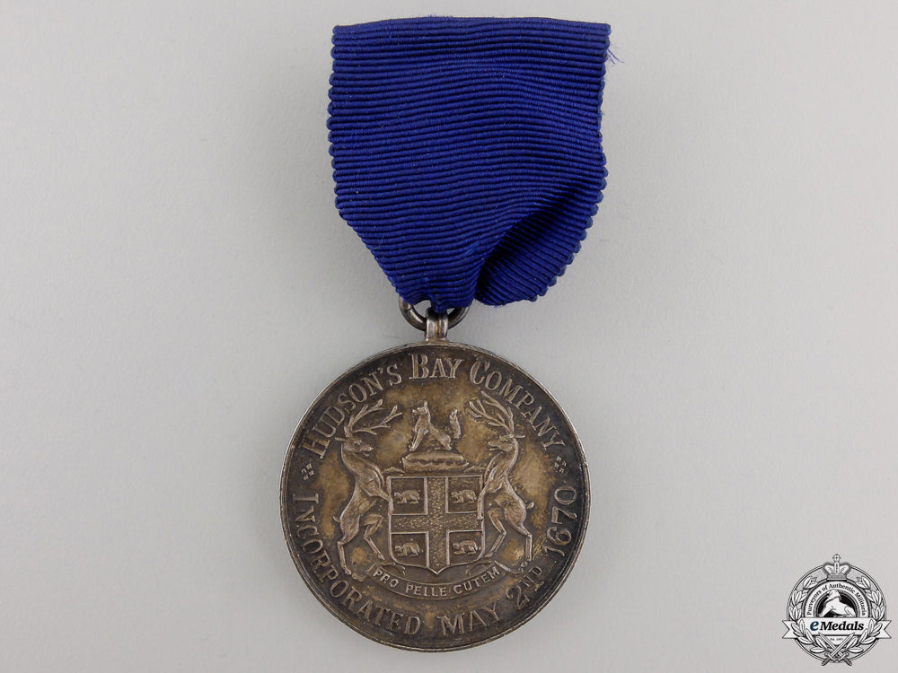 a_hudson's_bay_company_fifteen_years_faithful_service_medal1935_a_hudson_s_bay_c_558d814b760a1