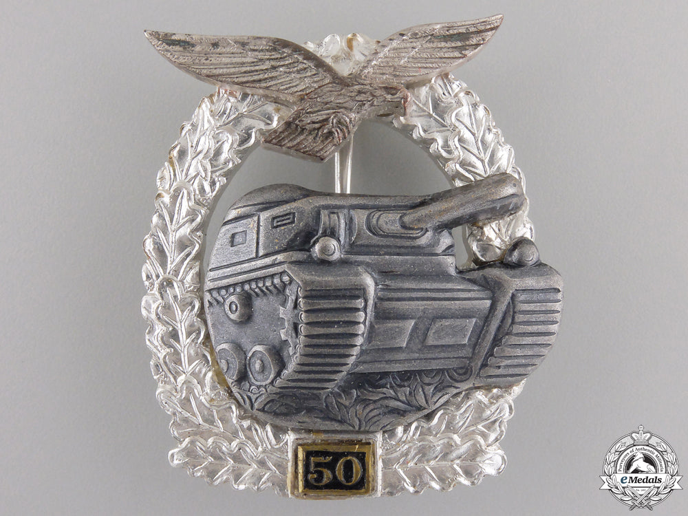a_luftwaffe_tank_assault_badge50;1957_version_a_luftwaffe_tank_556897abe87a4
