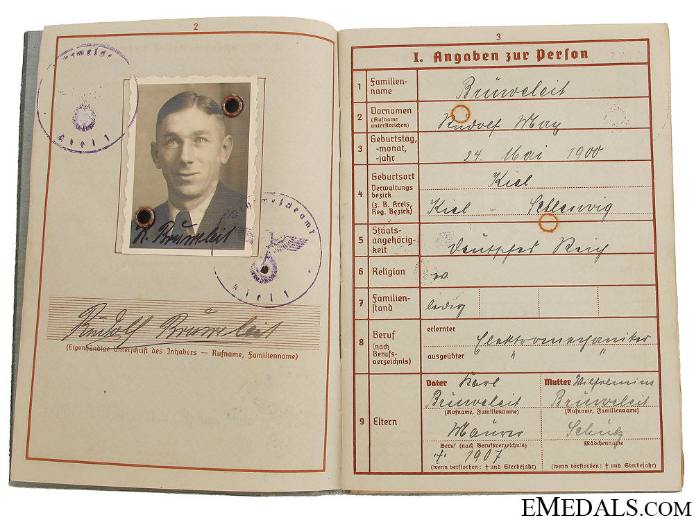 a_luftwaffe_wehrpass_a_luftwaffe_wehr_51cef232dd013