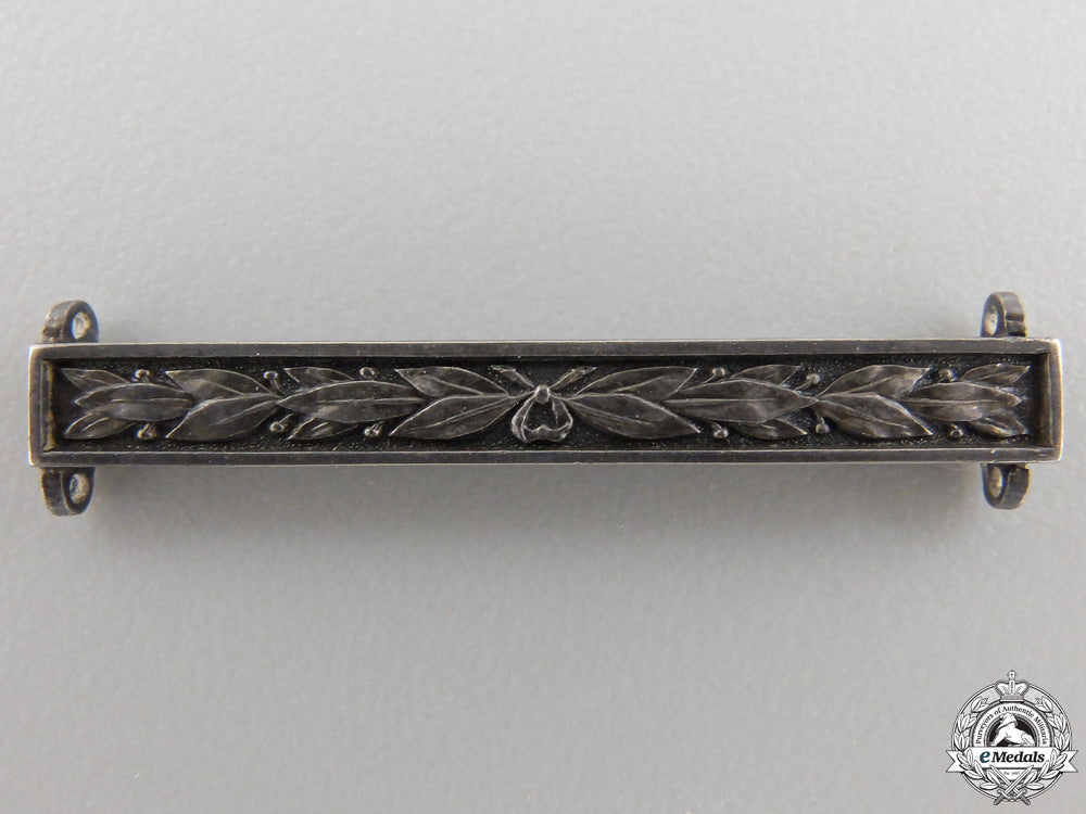 a_military_medal_bar_a_military_medal_555207b5bdf30