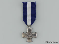 A Miniature Wwii Distinguished Service Cross
