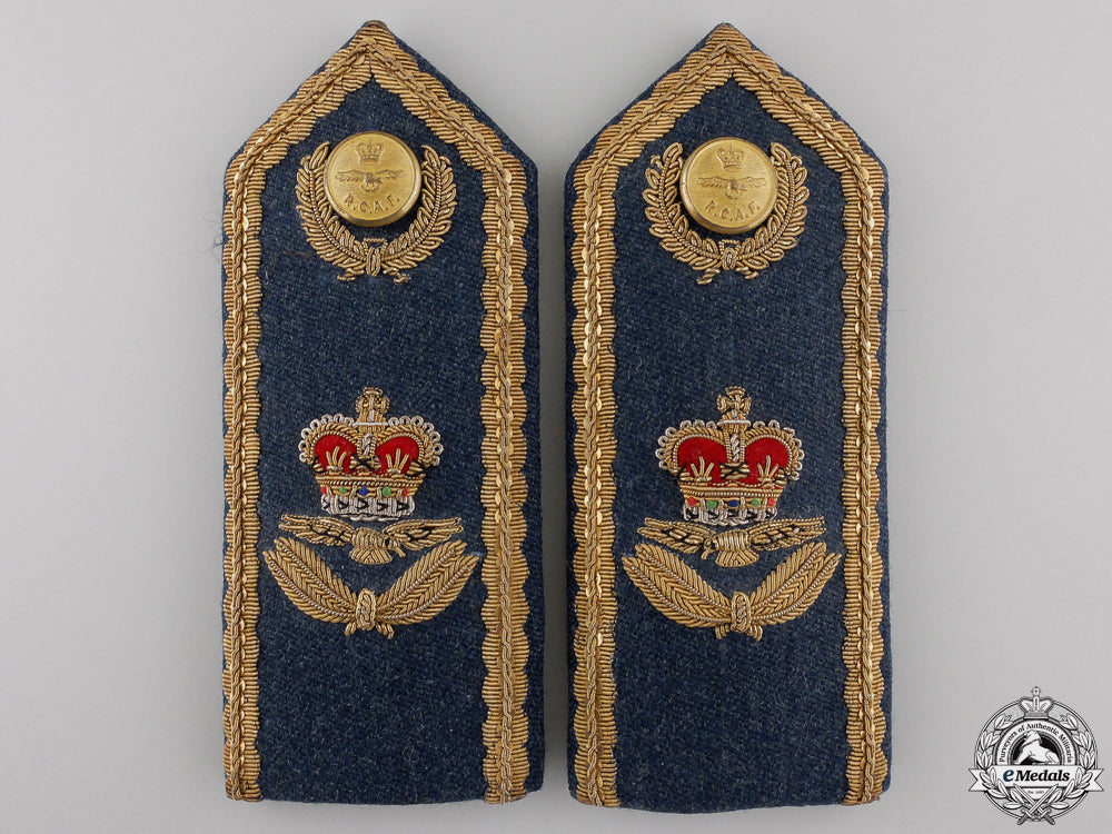 a_qeii_rcaf_no.1_dress_for_officers_of_air_rank_shoulder_board_pair_a_qeii_rcaf_no.__556dcfbd78df4