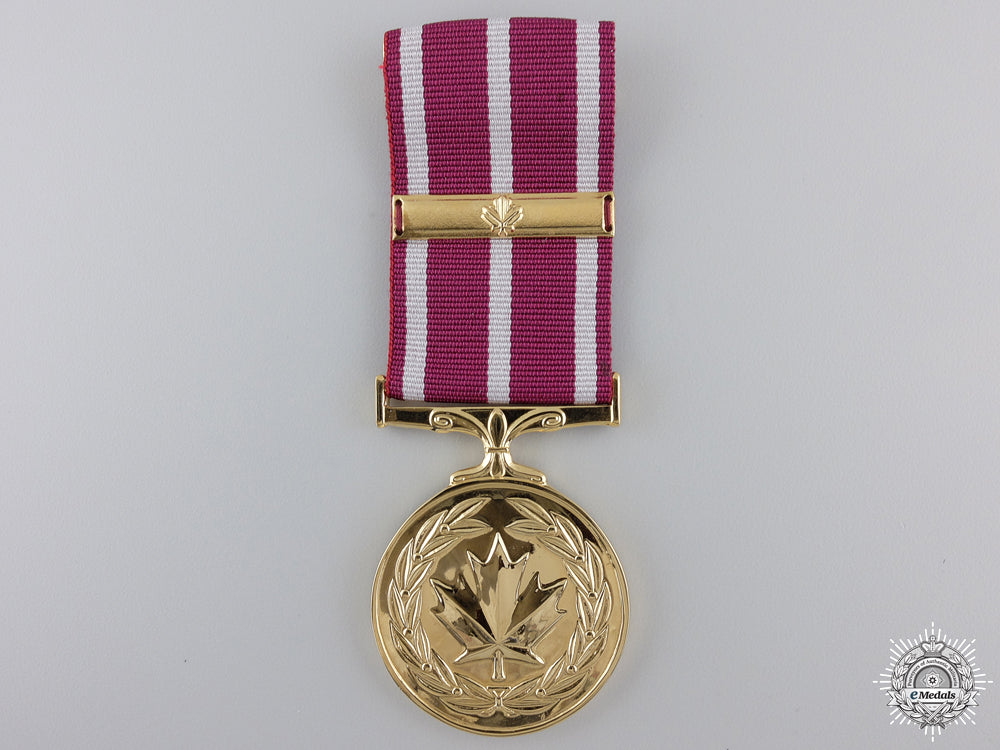 a_rare_canadian_medal_of_military_valour_a_rare_canadian__5506dbbb8310f