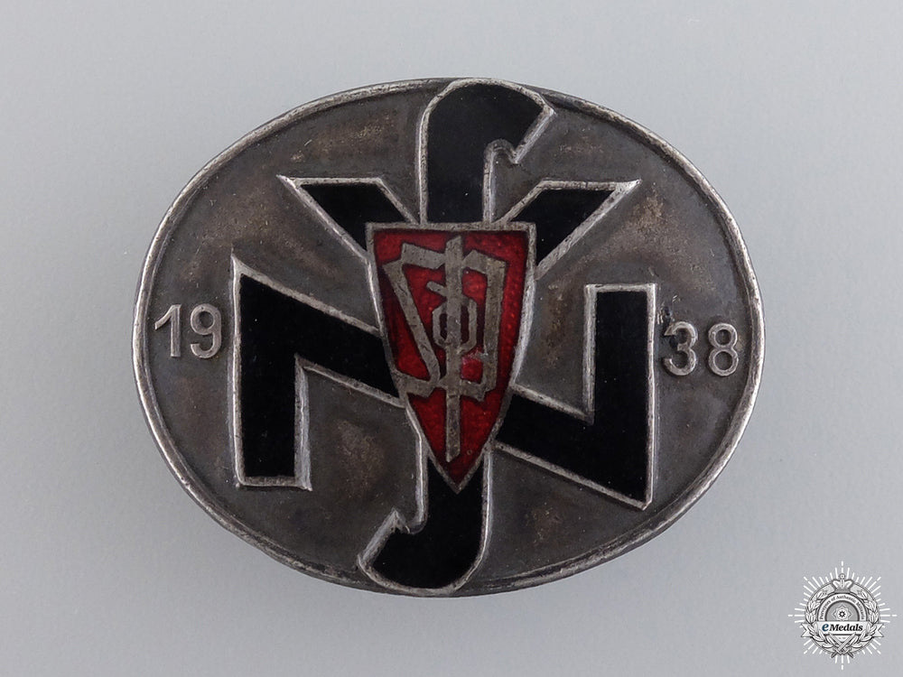 a_rare_czech_national_socialist_people's_welfare(_nsv)_leader's_badge1938_a_rare_czech_nat_547ca31ae2dde