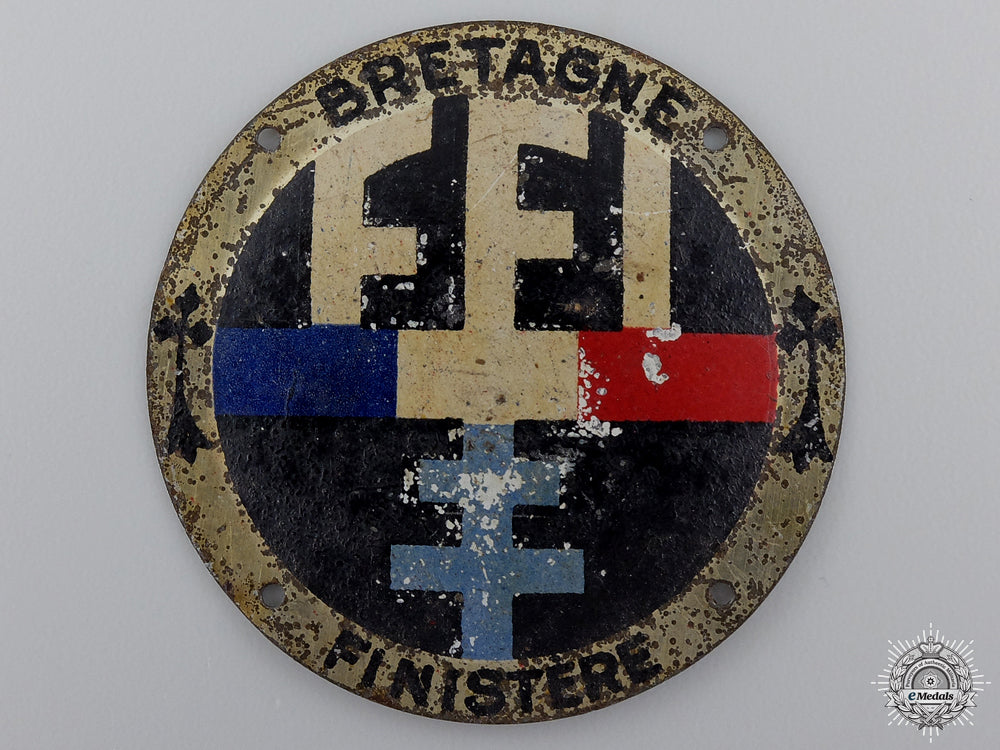a_scarce_second_war_ffi_free_french_resistance_brittany_badge_a_scarce_second__54c3b261b8445