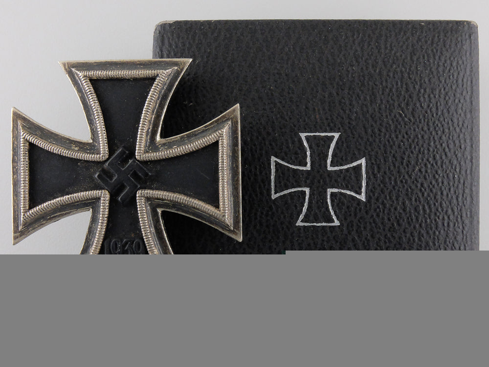 a_second_war_iron_cross_first_class1939_by_meybauer,_berlin_a_second_war_iro_555f50a7e8949
