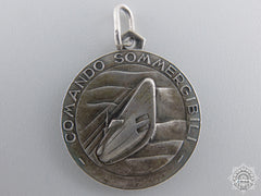 A Second War Italian Command Submarines Medal