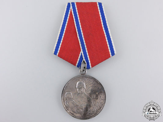 a_soviet_medal_for_bravery_in_a_fire_a_soviet_medal_f_559c1eb686112_1