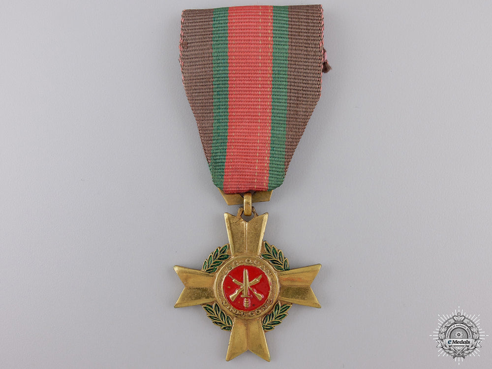 a_vietnamese_army_meritorious_service_medal;2_nd_class_a_vietnamese_arm_54fb0fc8012cb