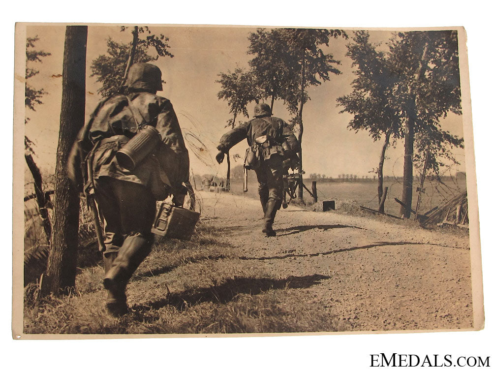 a_waffen-_ss_postcard_a_waffen_ss_post_51827b8ec7159