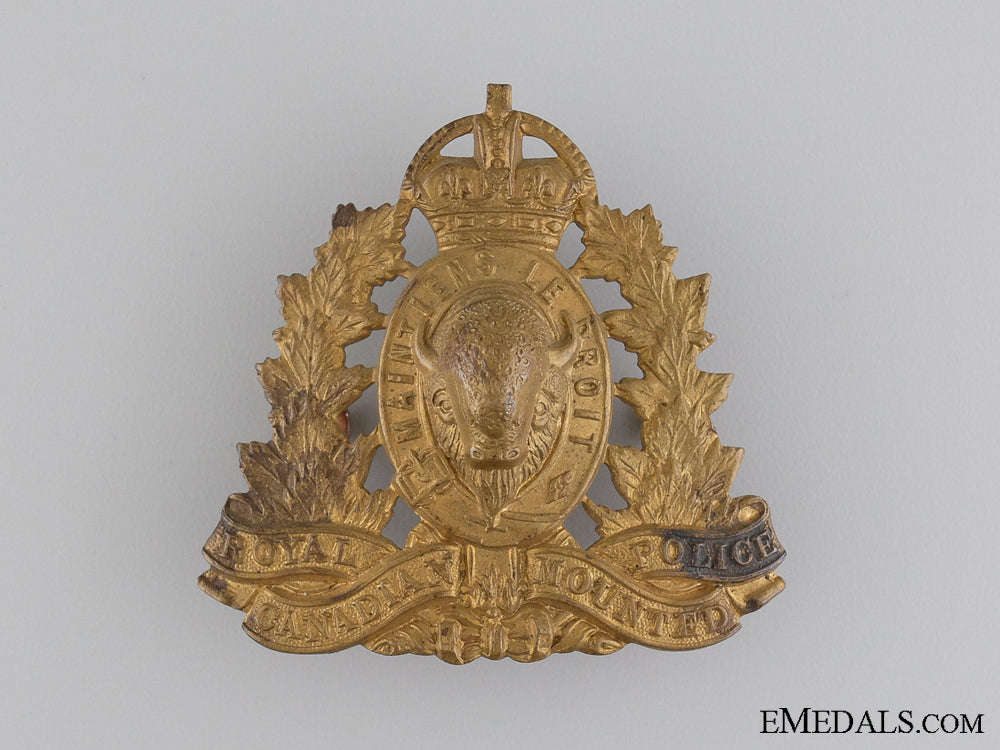 a_wwii_royal_canadian_mounted_police_badge_a_wwii_royal_can_54206ccbacd34