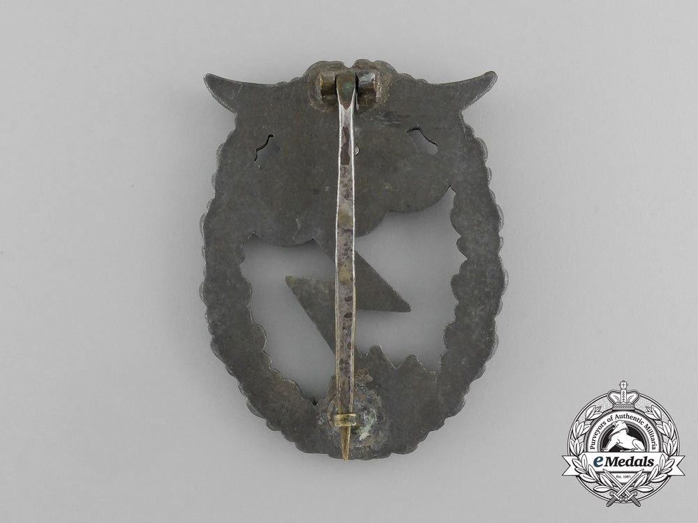 a_luftwaffe_ground_assault_badge_by_g.h._osang_aa_0180