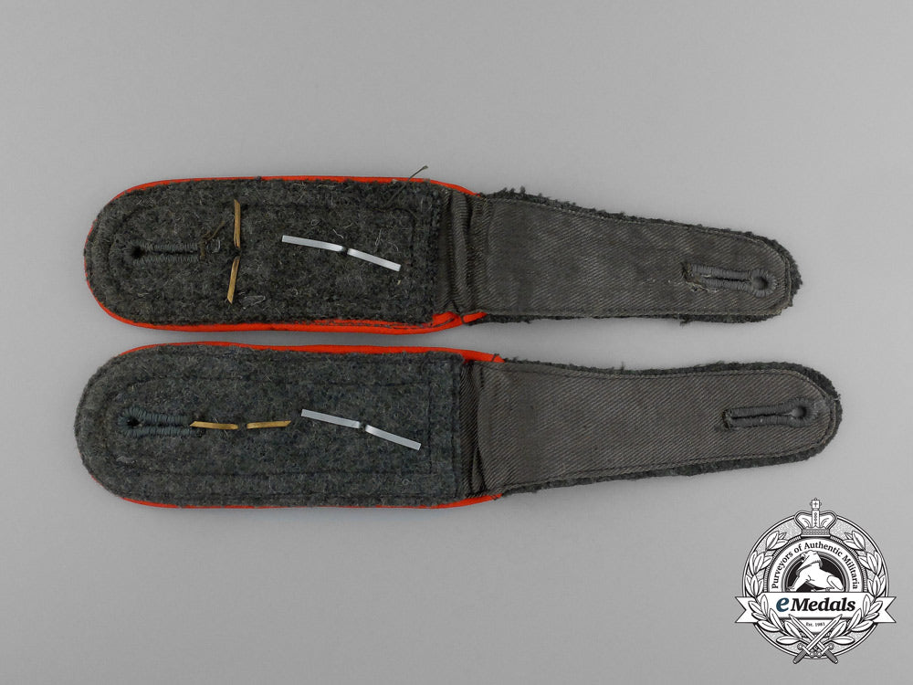 a_pair_of_wehrmacht_military_police_oberwachtmeister_rank_shoulder_boards_aa_0972_2