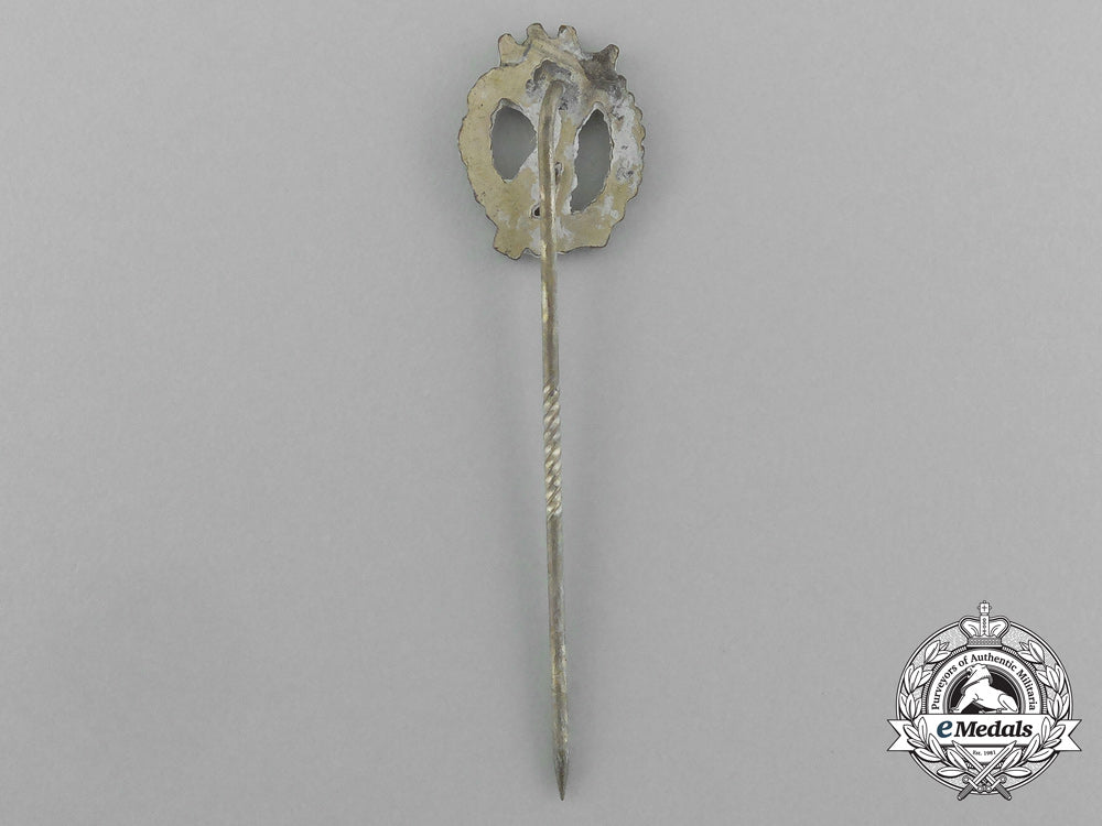 a_second_war_german_miniature_silver_grade_infantry_assault_stick_pin_aa_1012