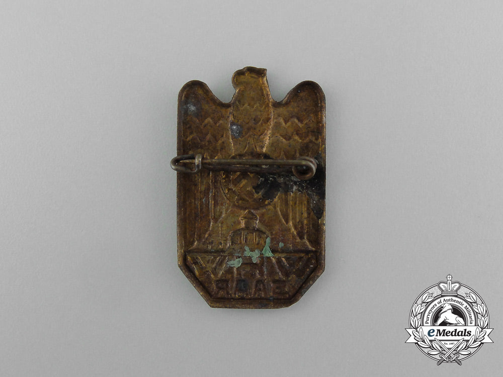 a_third_reich_period_whw(_winter_relief_of_the_german_people)_saar_donation_badge_aa_2172