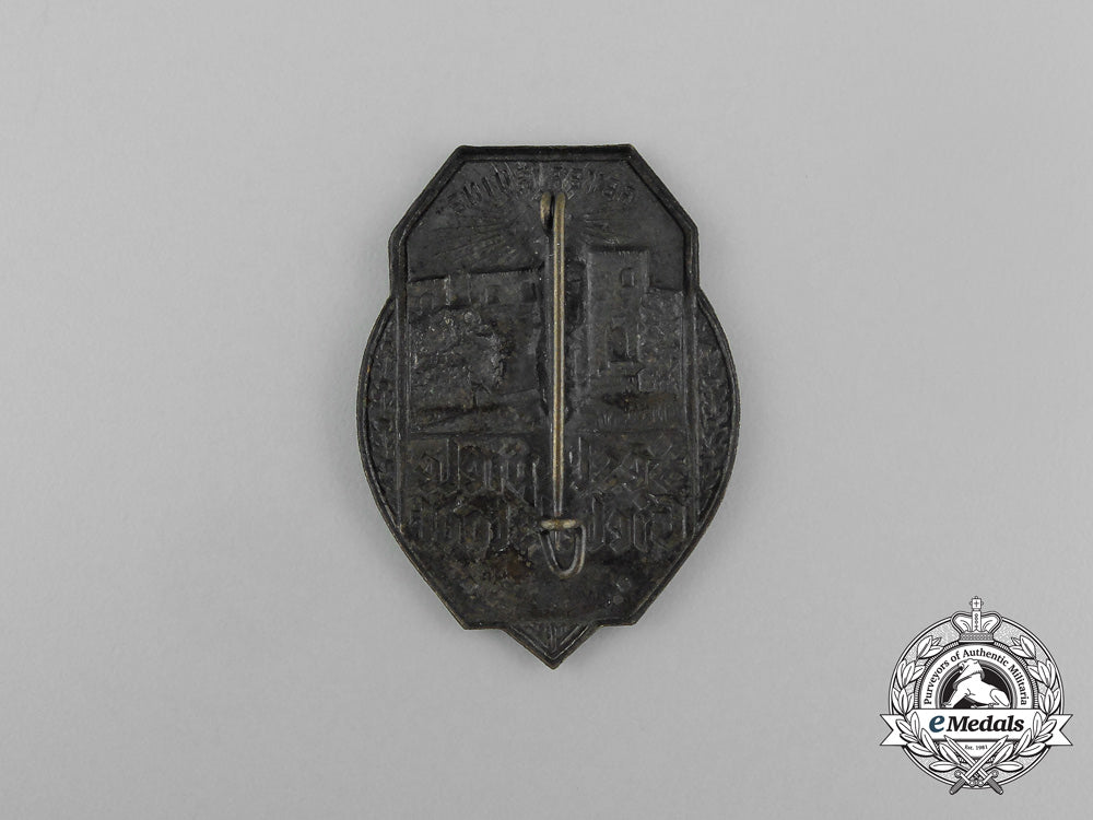 a_third_reich_period_theatre_festival_in_giebelstadt_badge_aa_5316