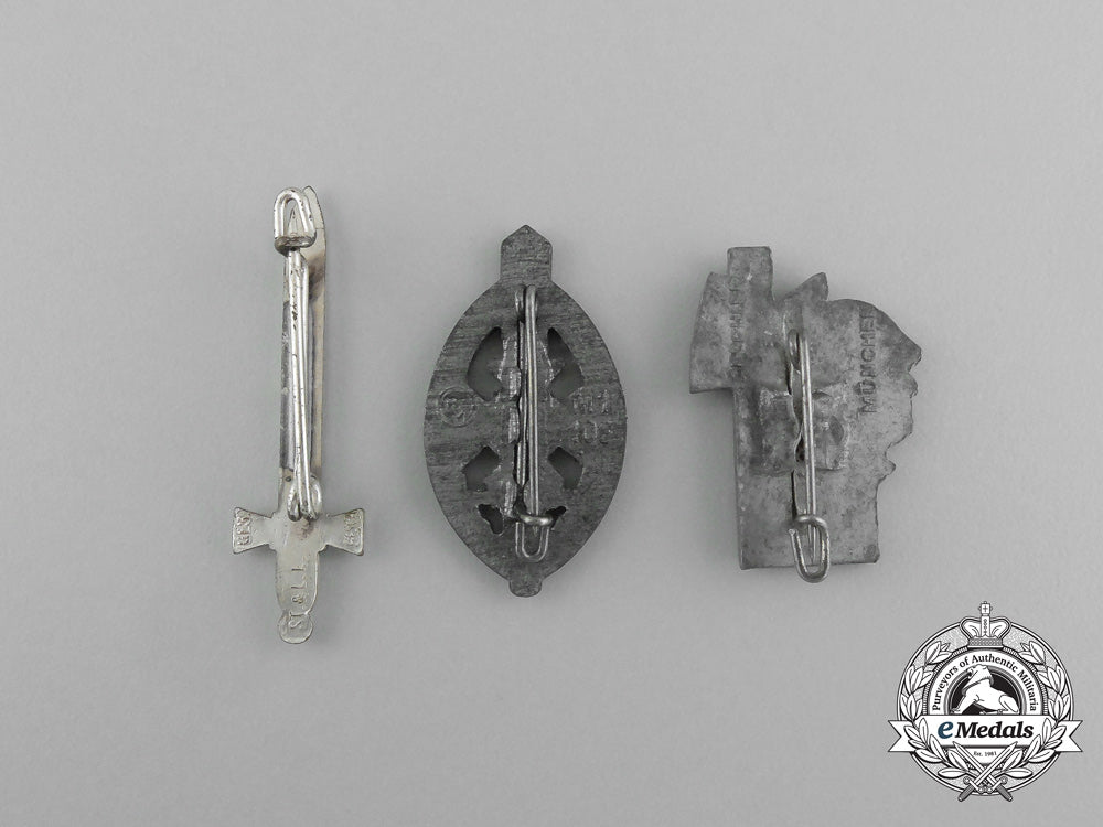 three_second_war_german_badges_aa_5456