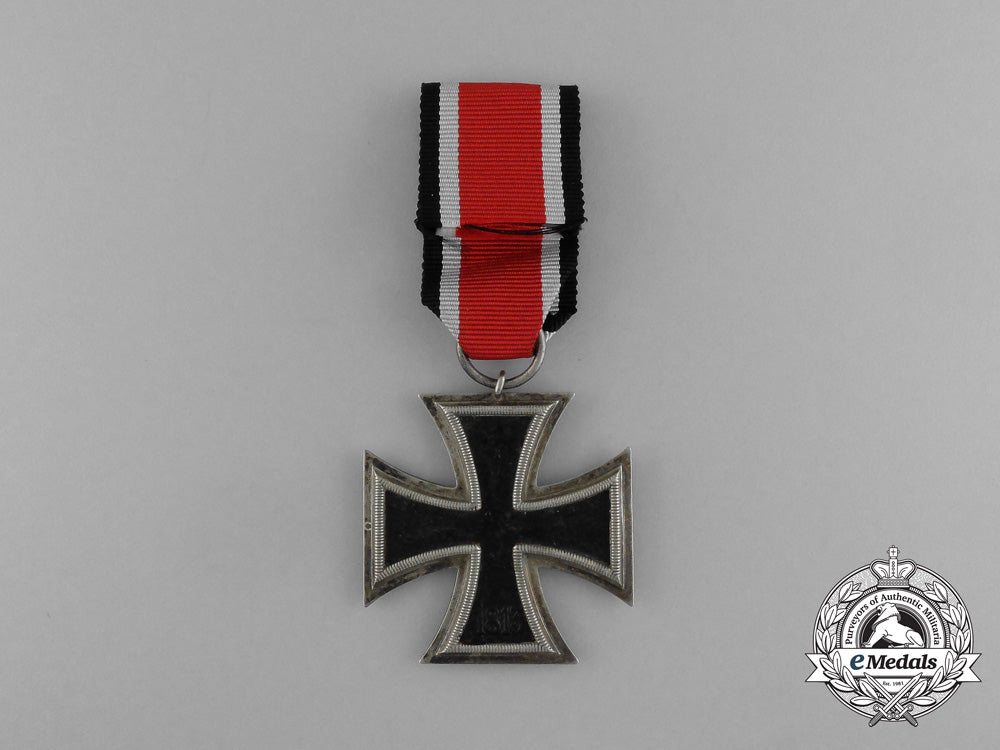 a_recovered_iron_cross1939_second_class_by_klein&_quenzer_a.g._aa_6017