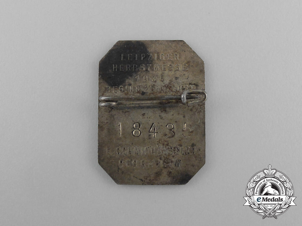 a1935_leipzig_spring_exhibition_badge_by_e._schmidhäussler_aa_7383